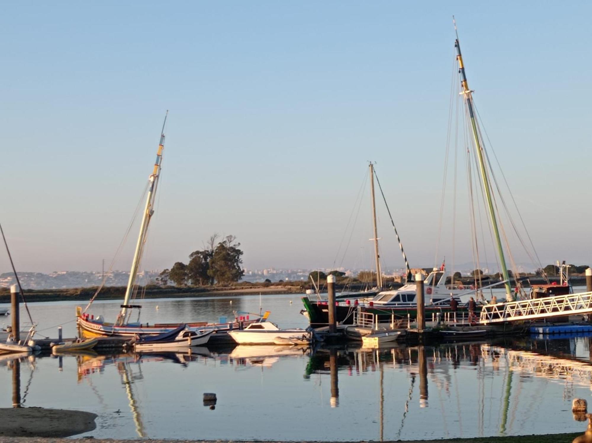 Апартаменты Seixal Yachting Bay Original Экстерьер фото